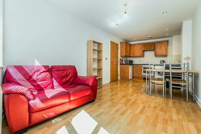 2 Bedroom Apartment For Sale In Princess Street, Manchester, M1