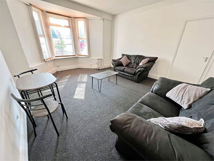 1 Bedroom Flat To Rent In Summerhill, Thornhill, Sunderland, SR2