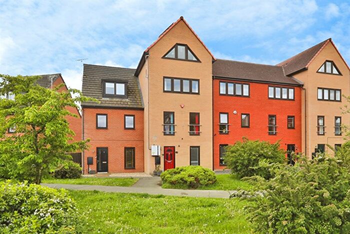 5 Bedroom Property For Sale In Haydock Chase, Dinnington, Sheffield, S25