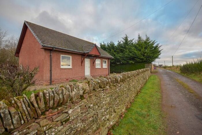 2 Bedroom Detached House To Rent In Roundyhill, Kirriemuir, Angus, DD8
