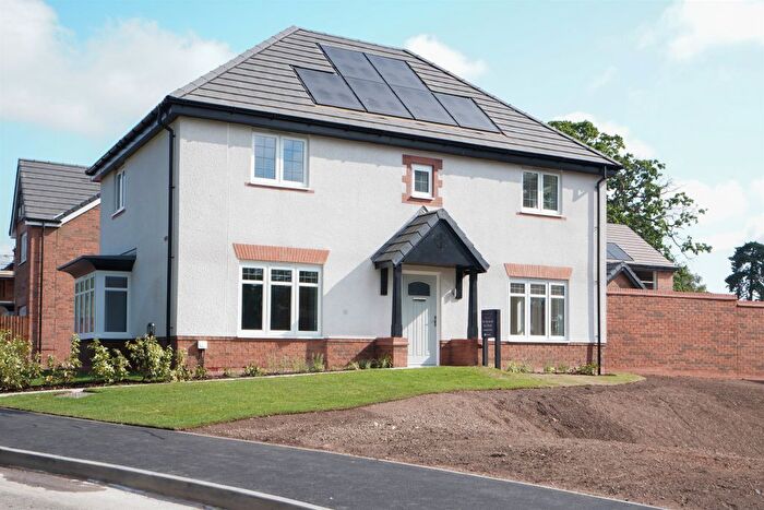 4 Bedroom Detached House For Sale In Scholars Court, Malvern, WR14