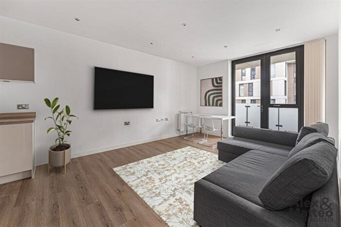 1 Bedroom House To Rent In Quebec Way, Canada Water, SE16