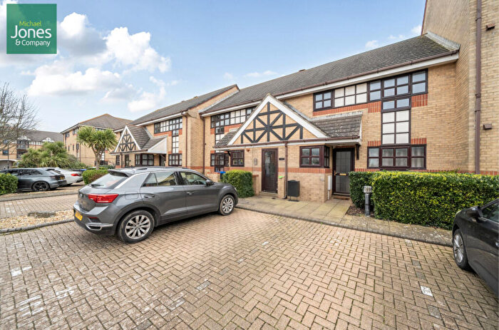 2 Bedroom Flat To Rent In King Charles Place, Emerald Quayr, Shoreham-By-Sea, West Sussex, BN43