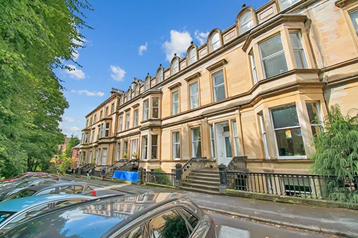 3 Bedroom Flat To Rent In Crown Terrace, Flat /, Glasgow, Glasgow, G12