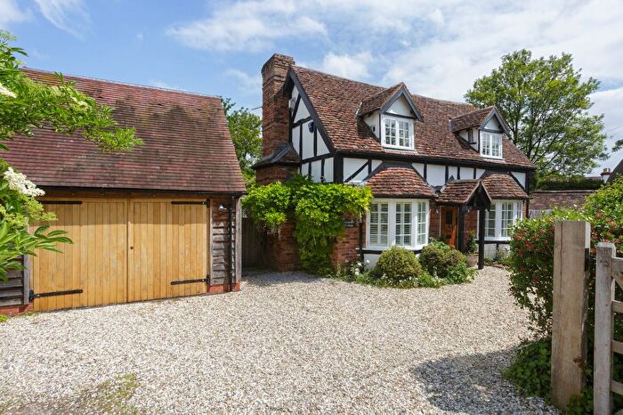 4 Bedroom Detached House For Sale In Elmley Castle, Pershore, Worcestershire, WR10