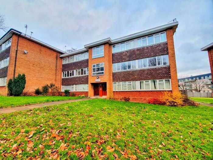 2 Bedroom Flat To Rent In 12 Tugford Road, Selly Oak, Birmingham, B29