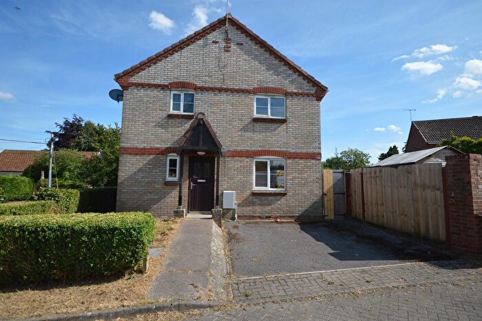 3 Bedroom Semi-Detached House For Sale In Stanley Close, Bishopstone, Salisbury, SP5