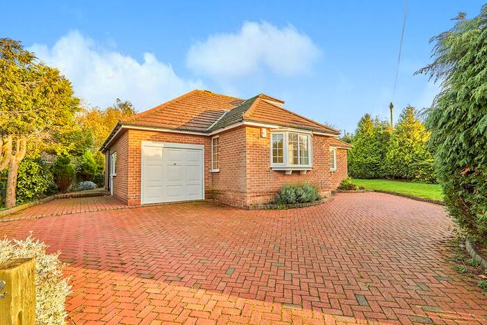 3 Bedroom Bungalow To Rent In Brook Street, Hartshorne, Swadlincote, Derbyshire, DE11