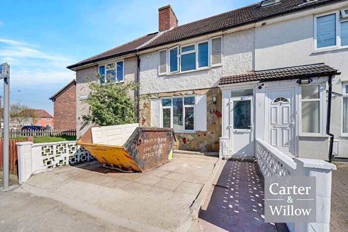 3 Bedroom Terraced House To Rent In Babington Road, Dagenham, RM8