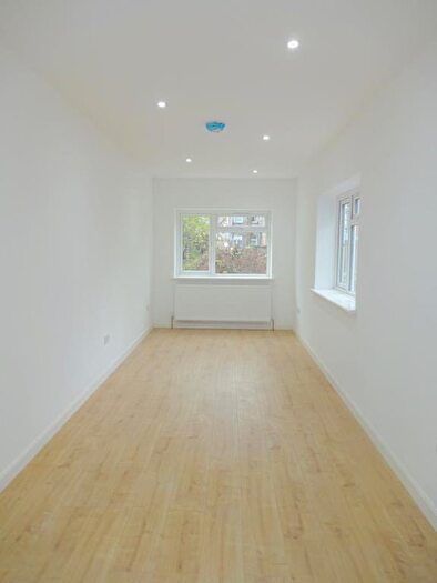 5 Bedroom End Of Terrace House To Rent In Wellington Road, Harrow, Middlesex, HA3