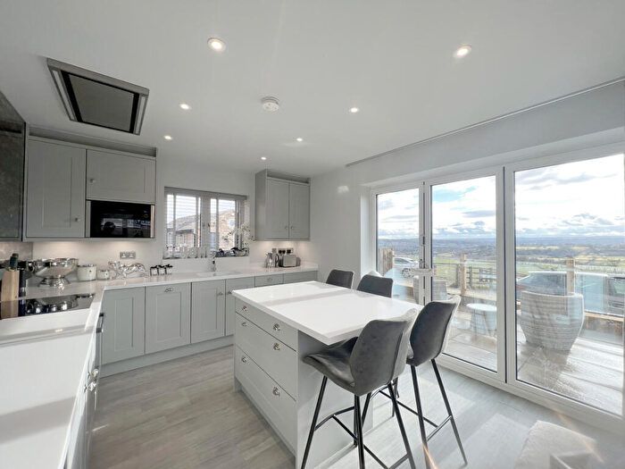 2 Bedroom Bungalow For Sale In The Old Dairy, Hawksworth, LS20