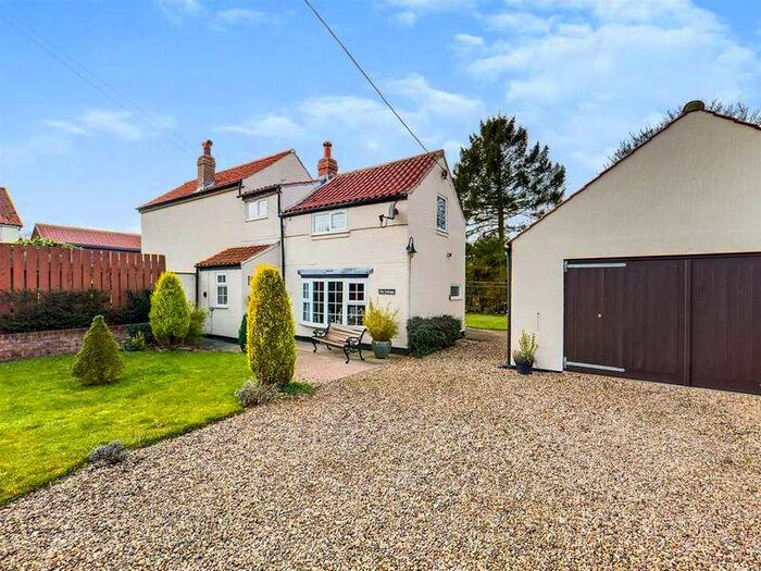 3 Bedroom Detached House For Sale In Church Lane, Thwing, Driffield, YO25