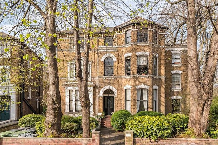 1 Bedroom Flat For Sale In Manor Park, Hither Green, SE13