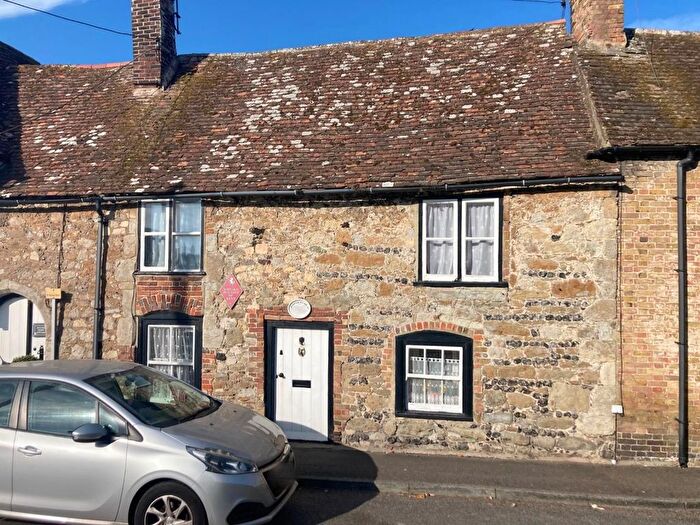 2 Bedroom Terraced House For Sale In West Street, New Romney, TN28