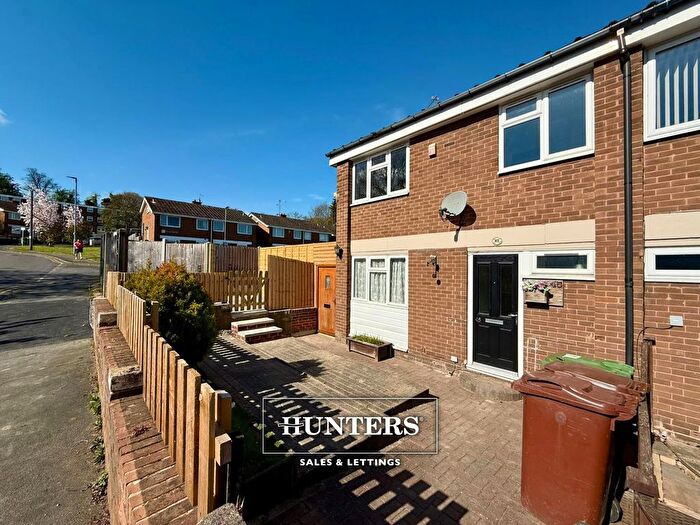 3 Bedroom Property To Rent In Carleton Glen, Pontefract, WF8