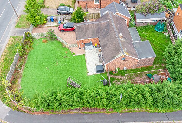 2 Bedroom Detached Bungalow For Sale In Fox Lane, Thorpe Willoughby, North Yorkshire, YO8