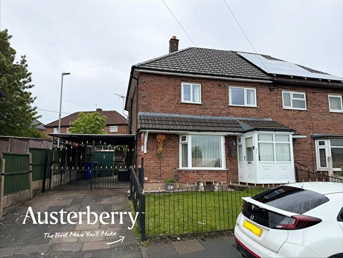 3 Bedroom Semi-Detached House For Sale In Dividy Road, Bucknall, Stoke-On-Trent, ST2