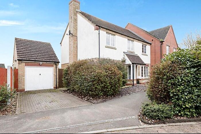 4 Bedroom Semi Detached House For Sale In Cornflower Close, Ramsey St Marys, Huntingdon, PE26