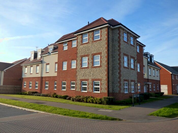 1 Bedroom Flat To Rent In Spry Court, Blackbourne Chase, Littlehampton BN17