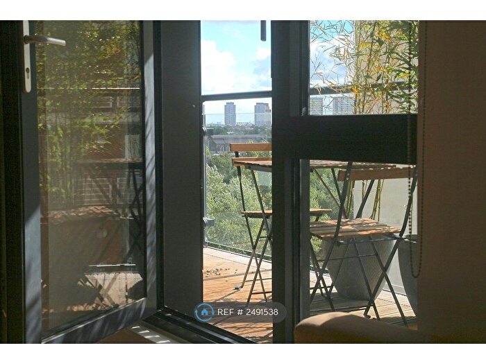 1 Bedroom Flat To Rent In Cadmium Square, London, E2