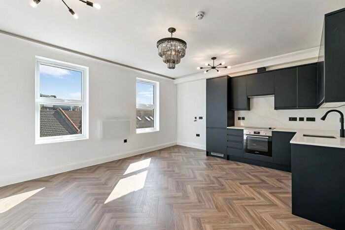 1 Bedroom Flat To Rent In Church Road, Acton, W3