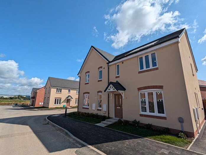 3 Bedroom Semi Detached House To Rent In Rubens Close, Ashchurch, Tewkesbury, GL20