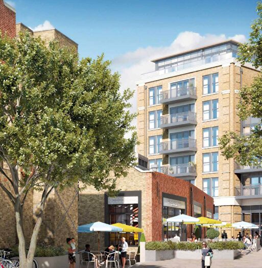 2 Bedroom Flat To Rent In Brook Street, Kingston Upon Thames, Surrey, KT1