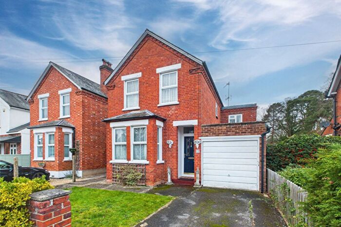3 Bedroom Detached House For Sale In Park Road, Sandhurst, Berkshire, GU47