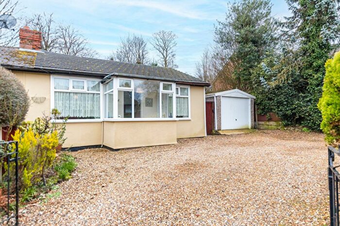 2 Bedroom Semi-Detached Bungalow For Sale In Gerosa Avenue, Winwick, WA2