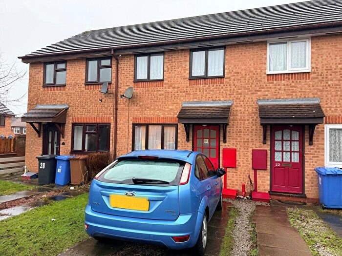 2 Bedroom Barn Conversion For Sale In Lydstep Close, Oakwood, DE21