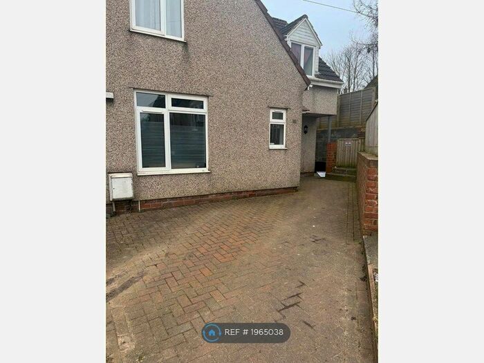 4 Bedroom Semi-Detached House To Rent In Jubilee Crescent, Sherburn Hill, Durham, DH6