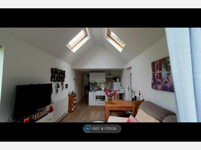 Studio To Rent In Elder Street, Saffron Walden, CB10