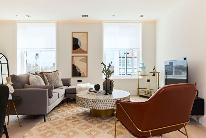 2 Bedroom Flat To Rent In Pembridge Villas, London, W2