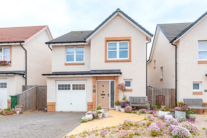 4 Bedroom Detached House For Sale In Sinton Park, Dunbar, East Lothian, EH42