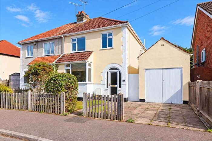 4 Bedroom Semi Detached House For Sale In Melbourne Road, Clacton On Sea, CO15