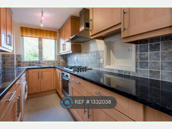 1 Bedroom Flat To Rent In Worple Road, London, SW19