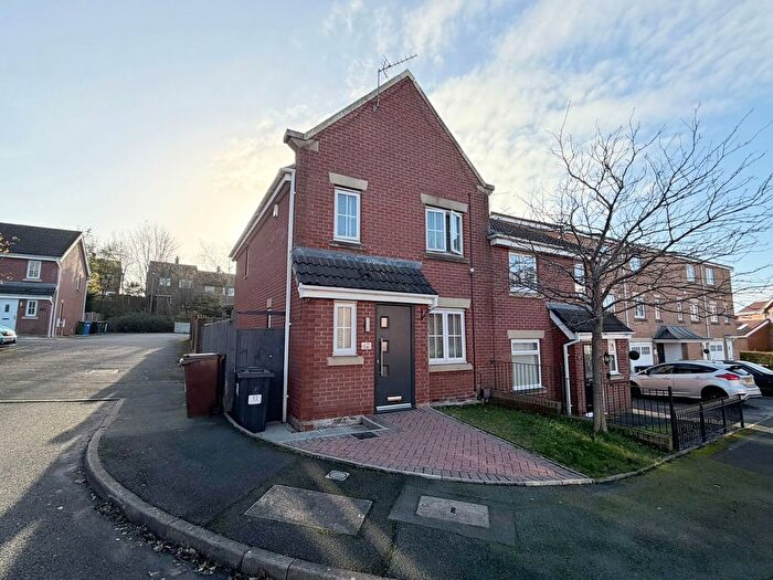 4 Bedroom Semi-Detached House For Sale In Hurstwood, Ashton-Under-Lyne, Greater Manchester, OL6