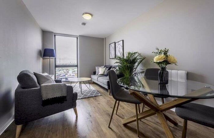 2 Bedroom Property To Rent In 11, Jesse Hartley Way, Liverpool, L3