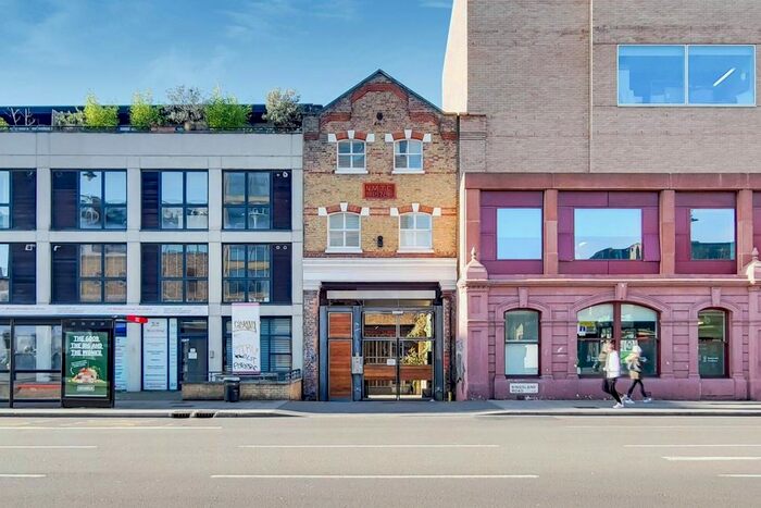 2 Bedroom Flat To Rent In Kingsland Road, Hackney, London, E8