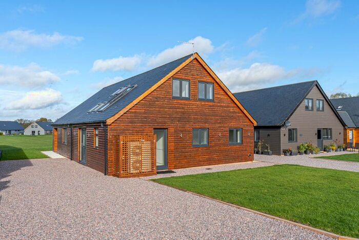 4 Bedroom Detached House To Rent In Woodridge Park, Brinkworth, Chippenham, SN15