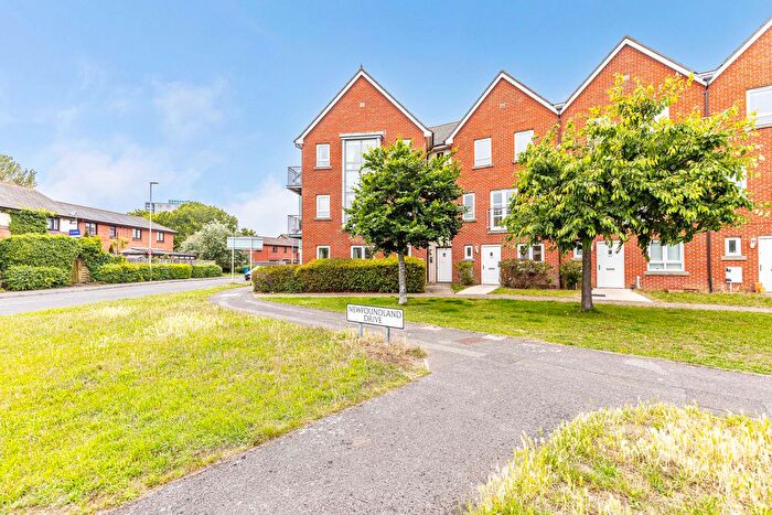 4 Bedroom Town House For Sale In Ref: Re - Newfoundland Drive, Poole, BH15