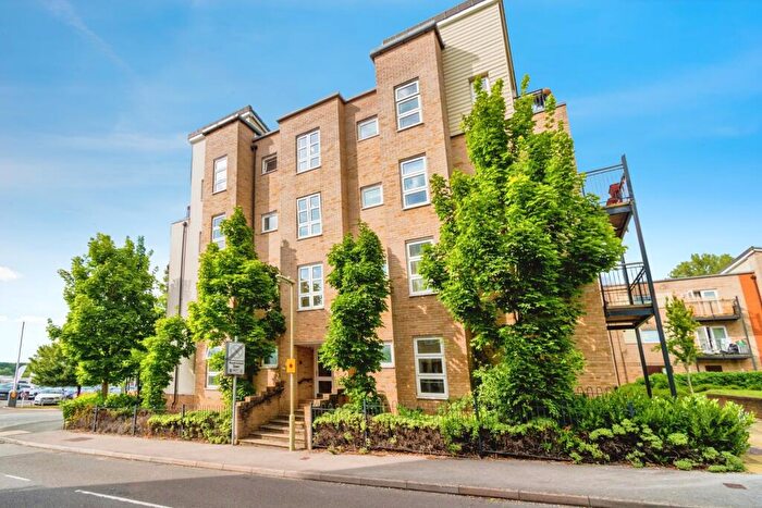 1 Bedroom Flat For Sale In Hut Farm Place, Chandler's Ford, Eastleigh, Hampshire, SO53