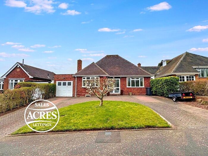 2 Bedroom Detached Bungalow For Sale In East View Road, Sutton Coldfield, B72