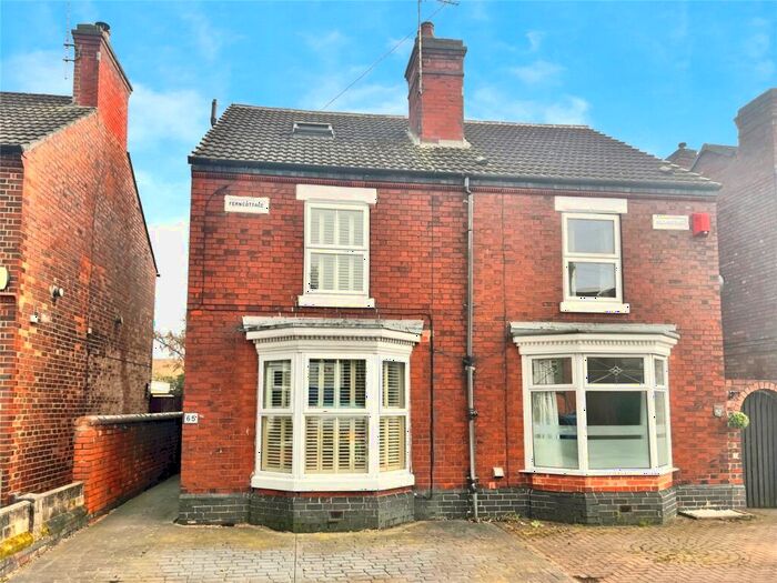 4 Bedroom Semi-Detached House To Rent In Outwoods Street, Burton-on-Trent, East Staffordshire, DE14
