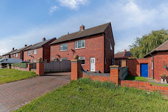 2 Bedroom Semi-detached House For Sale In Park Lane, Shiremoor, NE27