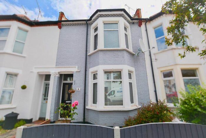 3 Bedroom Terraced House To Rent In Oban Road, Southend-On-Sea, SS2