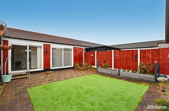 3 Bedroom Terraced Bungalow For Sale In Roman Close, Runcorn, WA7