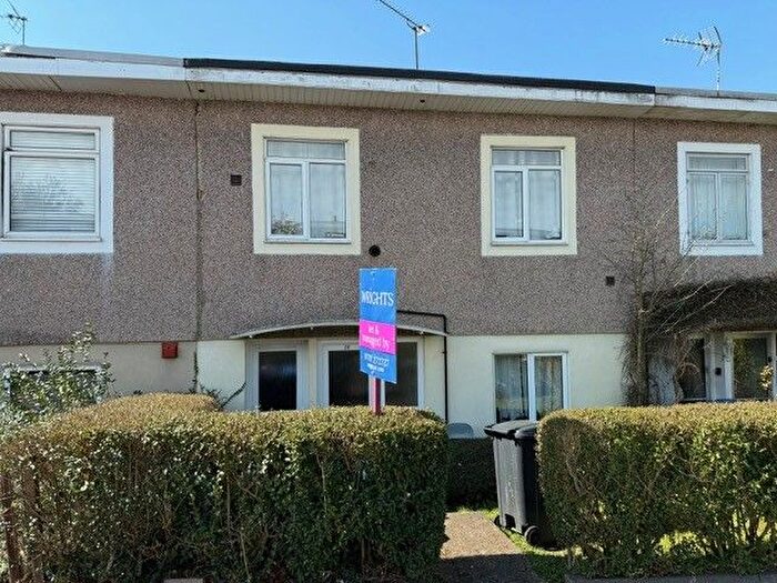 4 Bedroom Terraced House To Rent In Willow Way, Hatfield, AL10