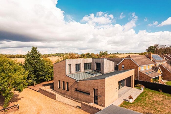 3 Bedroom Detached House For Sale In Mill Lane, St. Neots, Cambridgeshire, PE19