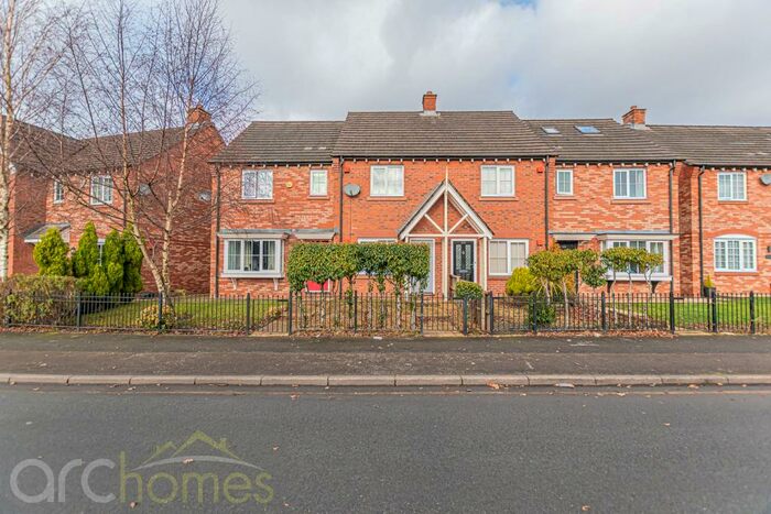 2 Bedroom House To Rent In Gloucester Street, Atherton, Manchester, M46